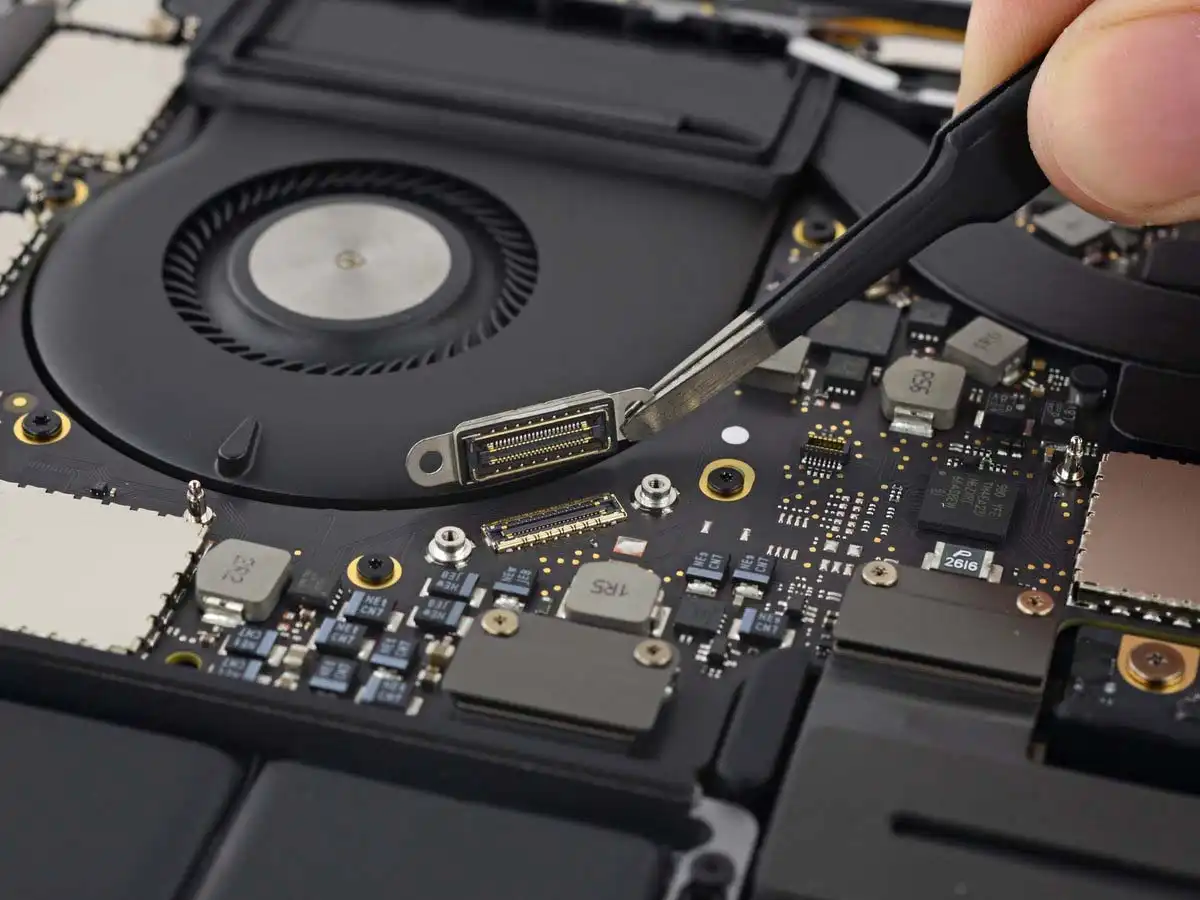 чистка Apple MacBook в Можайске