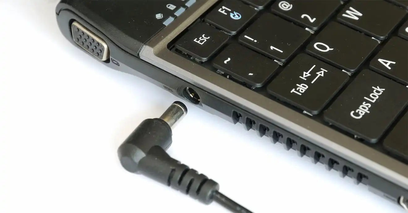 Ремонт и замена разъёмов ноутбука в Можайске