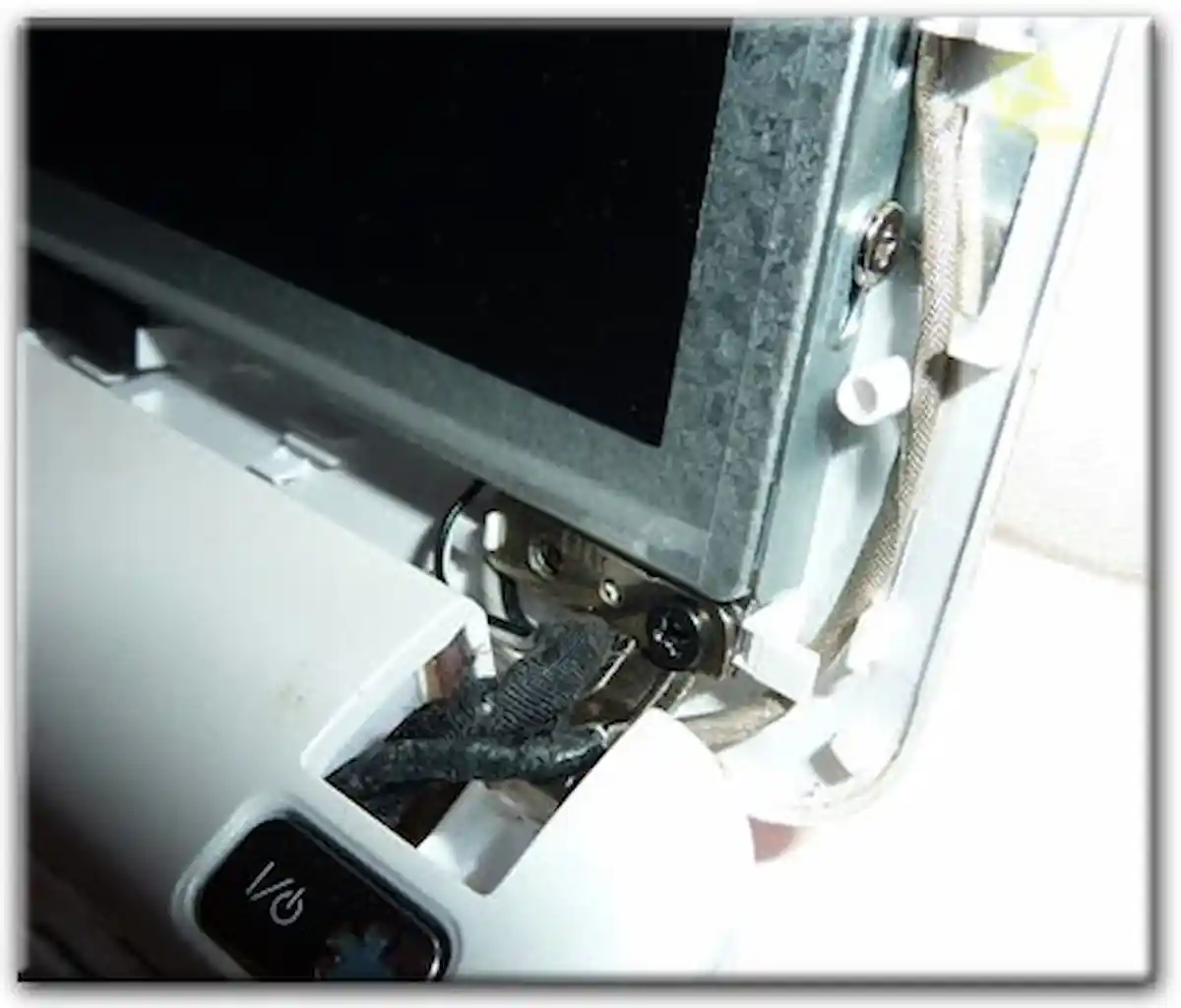 Замена экрана ноутбука MSI в Можайске